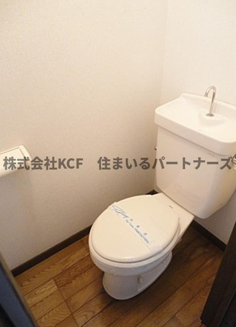 メゾンとびかたのトイレ|落ち着いたトイレです