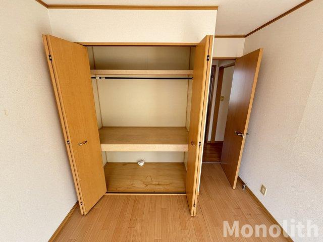 岸和田市三田町のテラスの収納