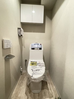 【トイレ】 | 東千葉ハイツ２号棟 | 白を基調とした清潔感のあるトイレです♪