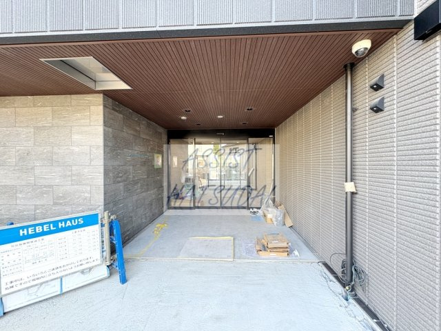 アチェーロ駒沢大学のエントランス