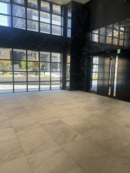 M-RESIDENCE新大阪Gardenのロビー
