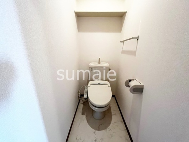 Ｄｅａｒ Ｃｏｕｒｔ　Ⅰのトイレ|温水洗浄便座！