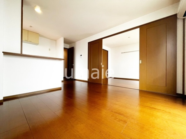 Ｄｅａｒ Ｃｏｕｒｔ　Ⅰの居間・リビング|広めのリビングです！