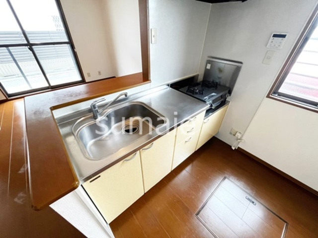 Ｄｅａｒ Ｃｏｕｒｔ　Ⅰのキッチン|カウンターキッチン！