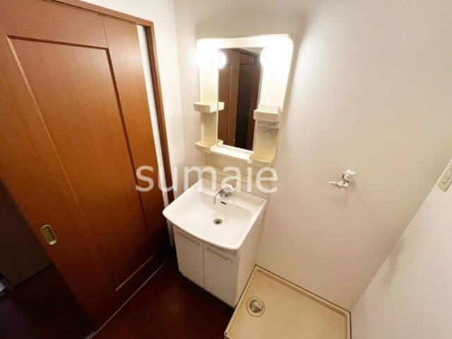 Ｄｅａｒ Ｃｏｕｒｔ　Ⅰの洗面所|嬉しい独立洗面台です！