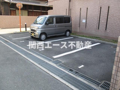 【駐車場】 | ネストクレール