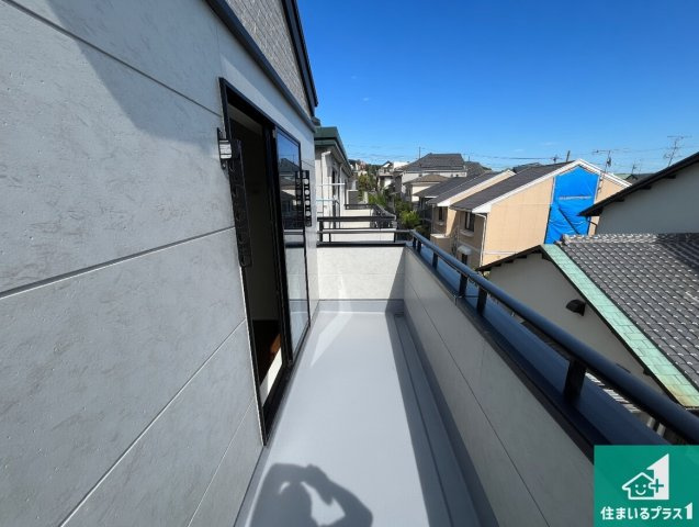 神戸市須磨区白川台　第4期　新築一戸建てのバルコニー|日当たりのよいバルコニー！お部屋が開放的に！