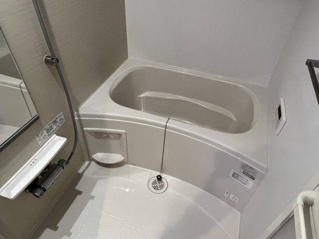 アムサクラパルクの浴室|同建物別室参考写真