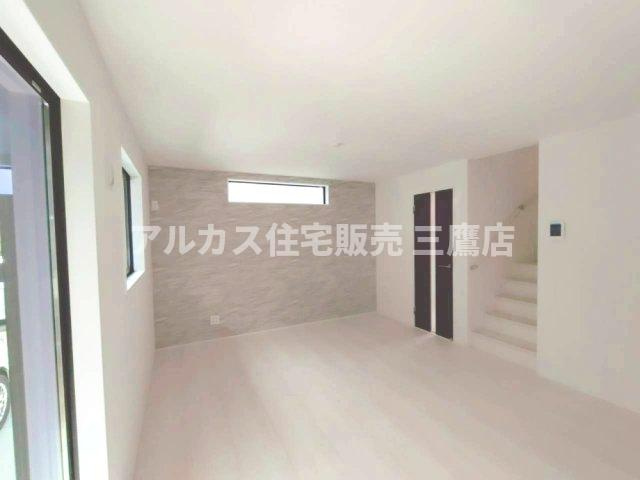 京王線 つつじヶ丘駅 18分 新築戸建 三鷹市中原4丁目の居間・リビング