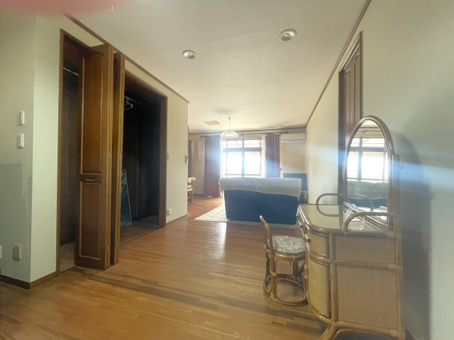 大網1940貸戸建の洋室