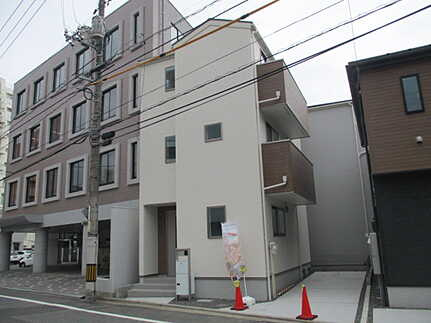 広島市西区東観音町　新築一戸建て(全2棟)の外観