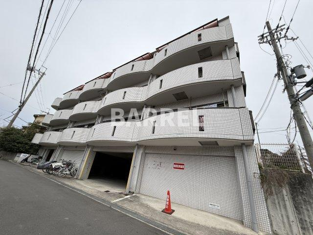 シャトー蛍ヶ池の外観