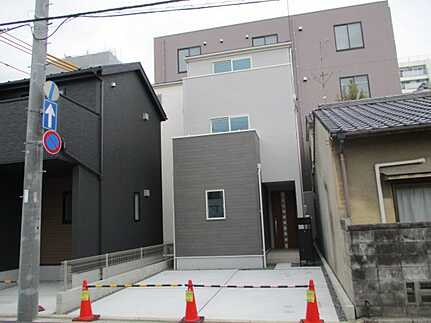 広島市西区東観音町　新築一戸建て(全2棟)