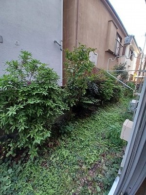 【庭】 | 志貴ハイム