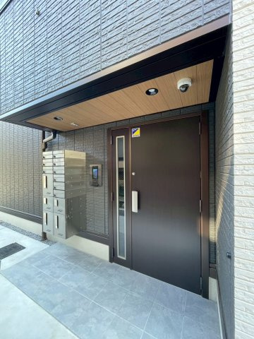 【エントランス】