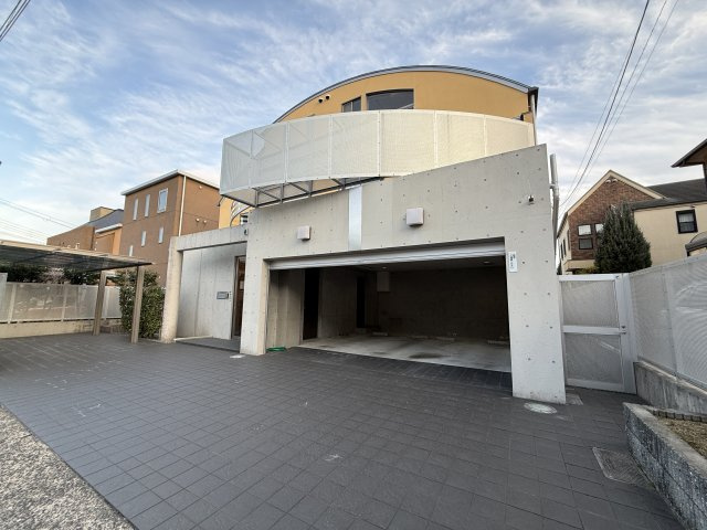 苦楽園一番町戸建の外観|きれいな外観です