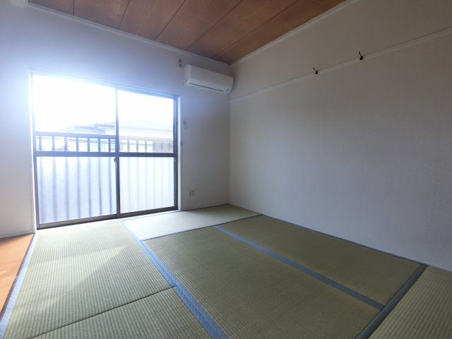 【洋室】 | コーポ峰
