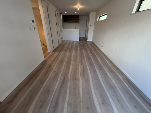 行幸町1丁目新築戸建の居間・リビング