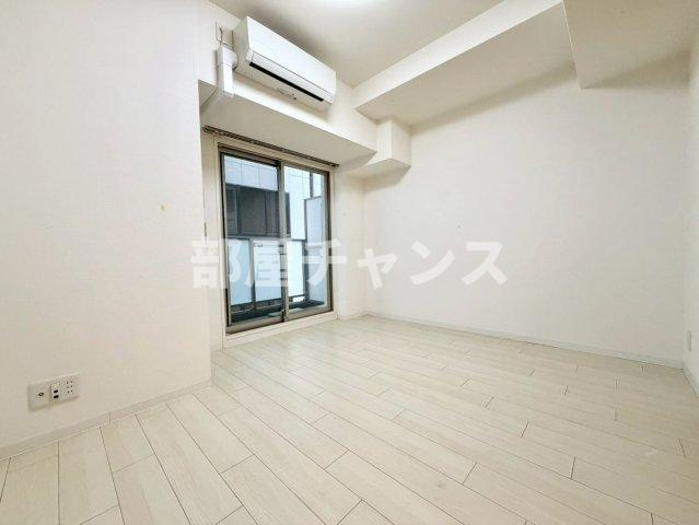 エステムプラザ名古屋丸の内の居間・リビング