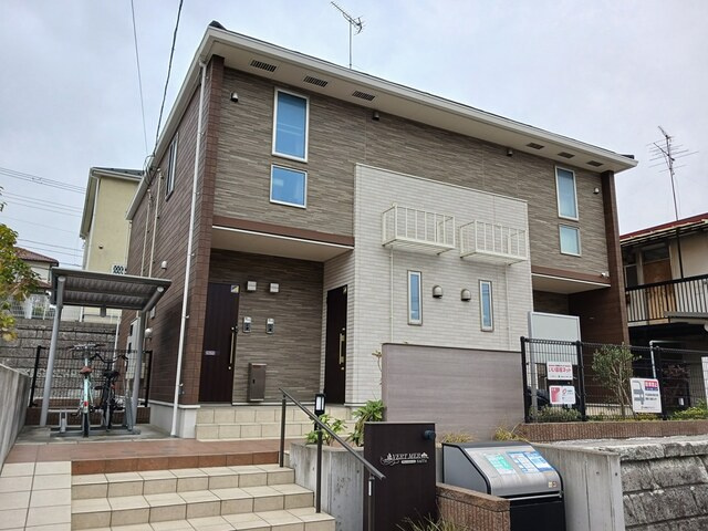 横浜市金沢区西柴２丁目のアパート