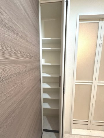 【収納】 | SIDE One | ※同物件・同タイプの写真です。