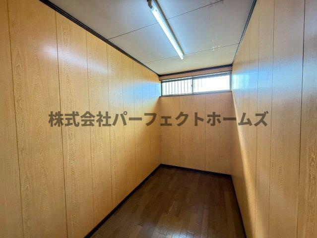 東香里南町戸建　賃貸の収納|便利な収納スペースです