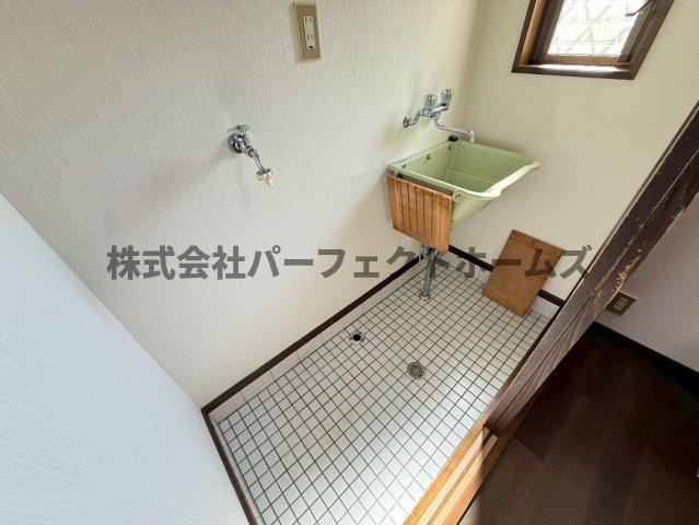 東香里南町戸建　賃貸の設備|洗濯機置場