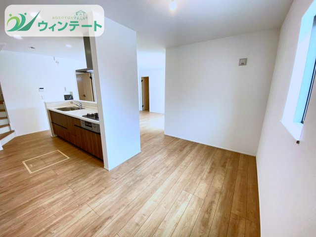 龍ケ崎市久保台2丁目第1期　新築戸建ての居間・リビング|完成したLDKです♪写真では伝わりきらない開放感と明るさ、ぜひ現地でご体感ください。