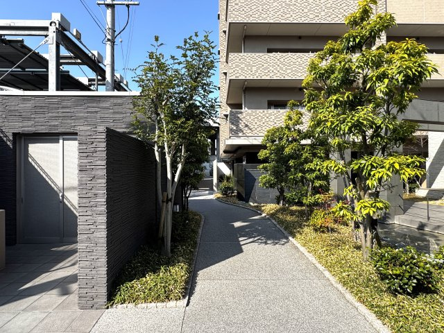 アルファステイツ桜町Ⅲの庭