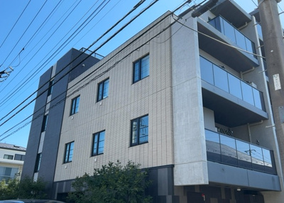 【外観】 | ベルジュール町田中町 | 眺望の良さを楽しめるダイニングキッチンで家族団らんの時間を過ごしてはいかがでしょうか。バルコニーから見える景色を家族で眺める時間は、時間が経つのを忘れてしまいそうですね。是非、現地を見に行きましょう！