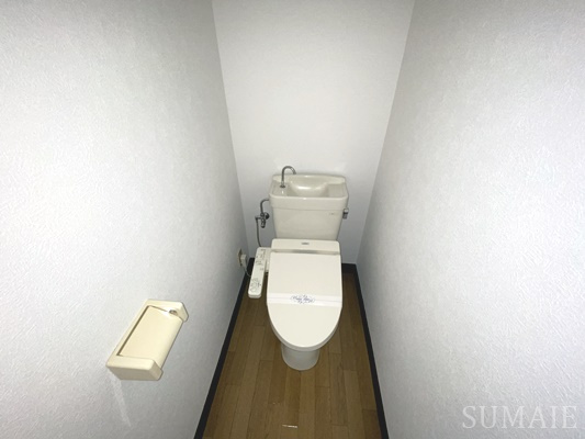 リバーサイドマンションの洗面所|広い洗面スペース