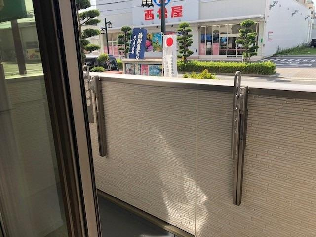 アルセ　デ　オリーブ　切戸町のバルコニー|暖かな日差しのふりそそぐバルコニー