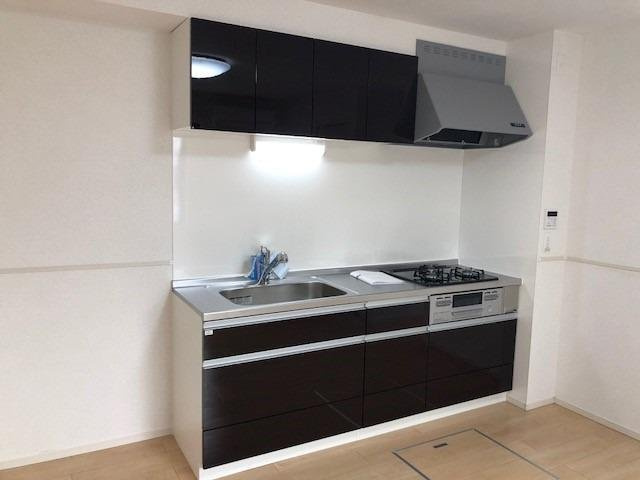 アルセ　デ　オリーブ　切戸町のキッチン|コンパクトなキッチンで掃除もラクラク