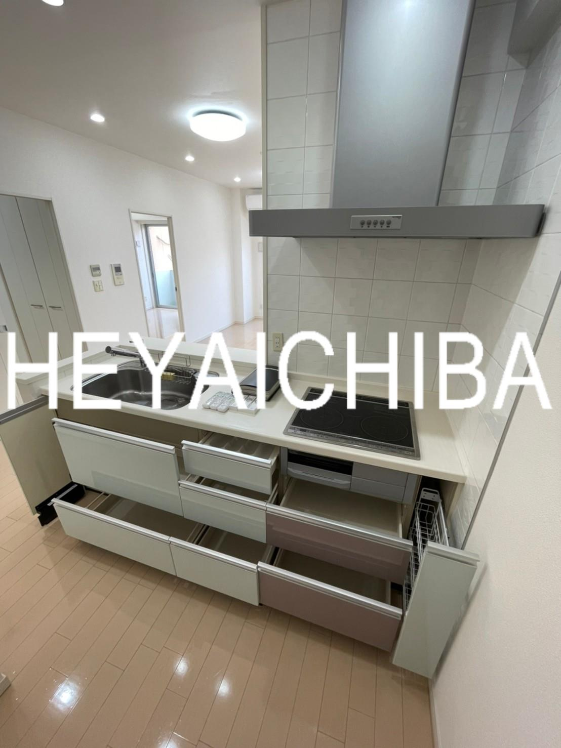 KDXレジデンス秋葉原のキッチン|収納