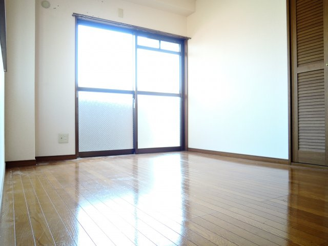 CASAの洋室