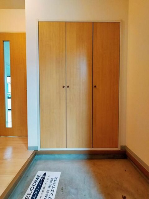 【玄関】 | プルミエール本郷Ⅲ