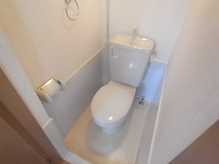 西灘マンションのトイレ