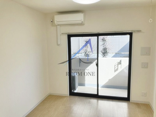 RELUXIA横濱鶴見Ⅱの居間・リビング|洋室のお部屋です。