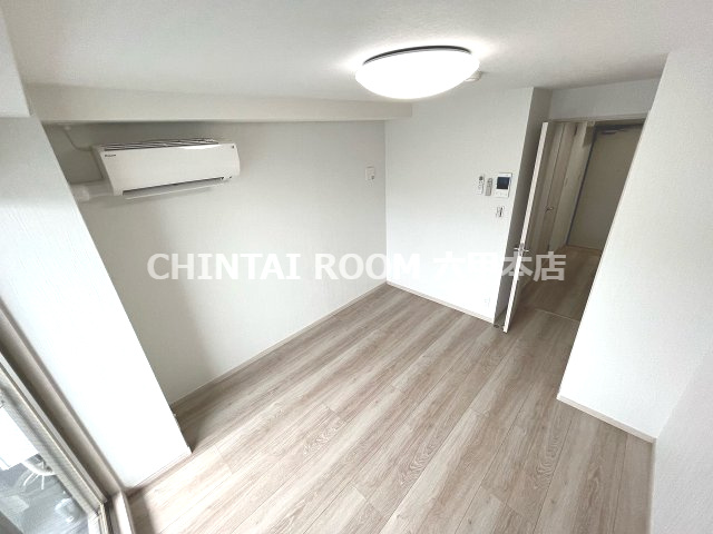 リーフビル坂口の洋室