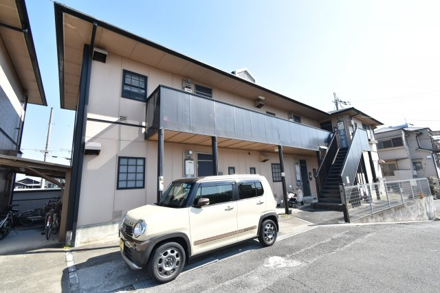 アスコットハイツA棟のエントランス