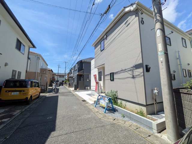 松戸市五香8丁目　1期　新築戸建ての前面道路含む現地写真|現地案内会開催中！
本日のご見学も可能です♪
お気軽にお電話またはお問い合わせください♪