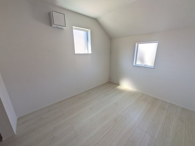 松戸市五香8丁目　1期　新築戸建ての洋室