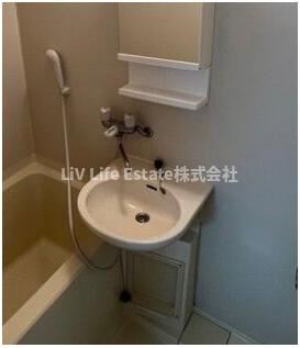 久米川プラネットの洗面所