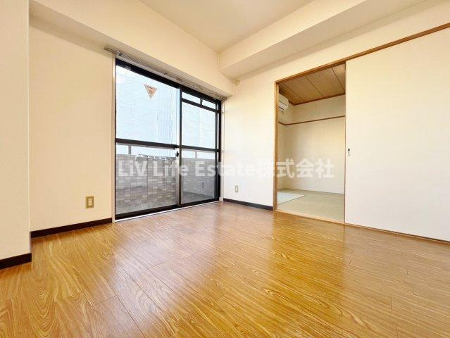 久米川プラネットの居間・リビング