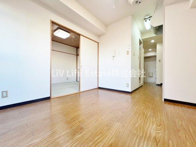 久米川プラネットの居間・リビング