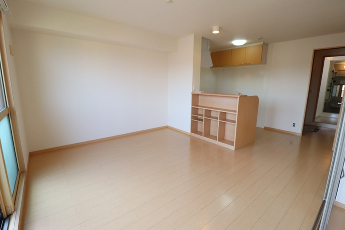 リビングタウンひたち野 Ａの居間・リビング|リビング全景