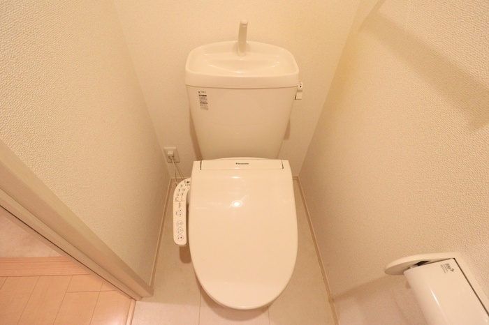 マーベラスひたち野のトイレ|もちろん温水洗浄暖房便座です