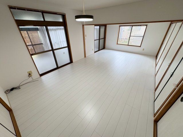 【寝室】
