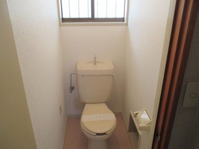 杉田貸家２のトイレ