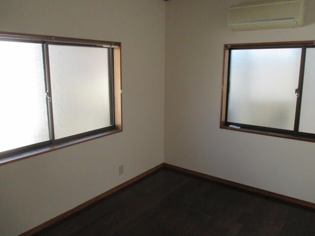 杉田貸家２の寝室